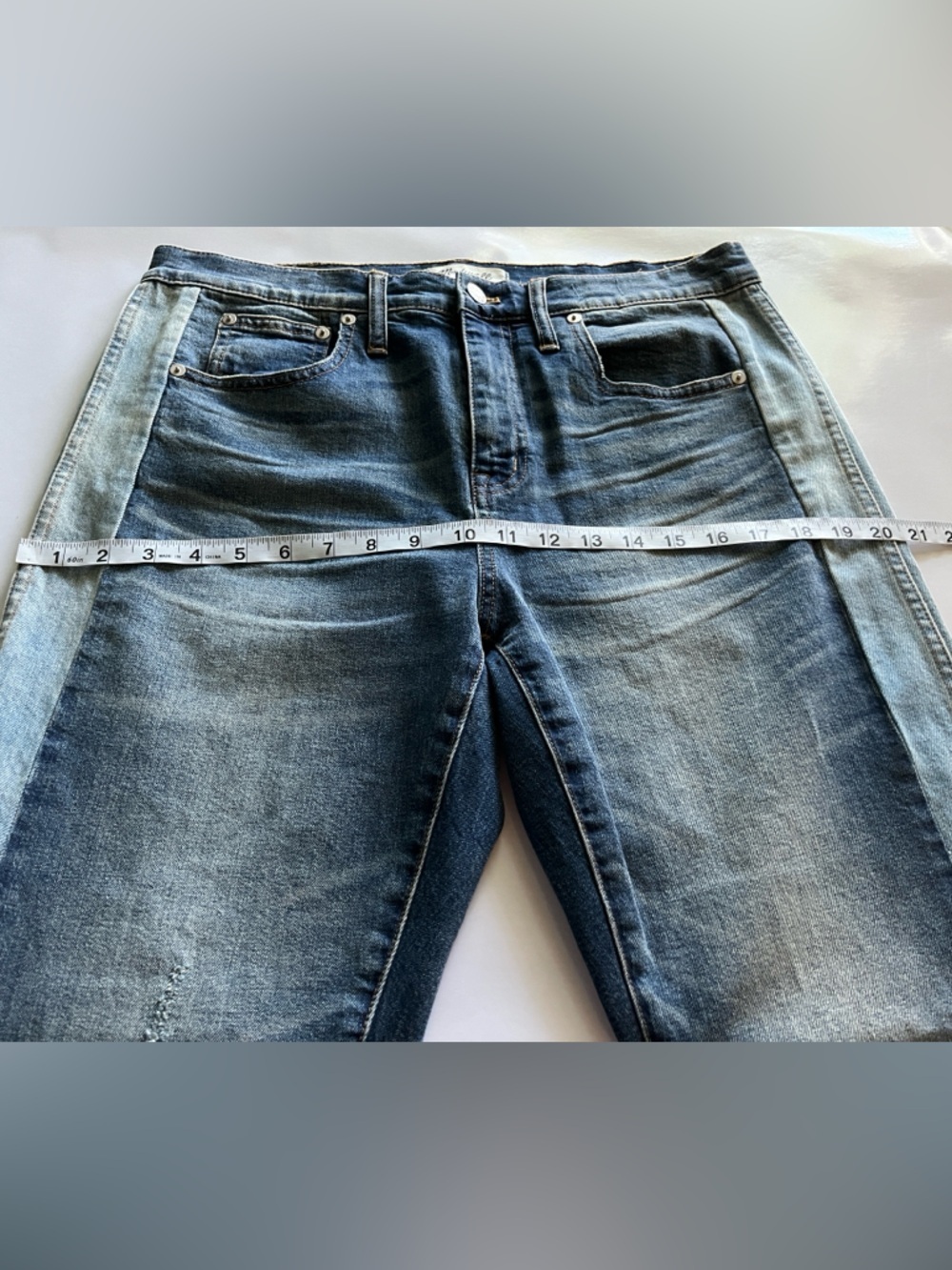 Madewell Cruiser Straight High Rise Size 30 - Picture 5 of 16